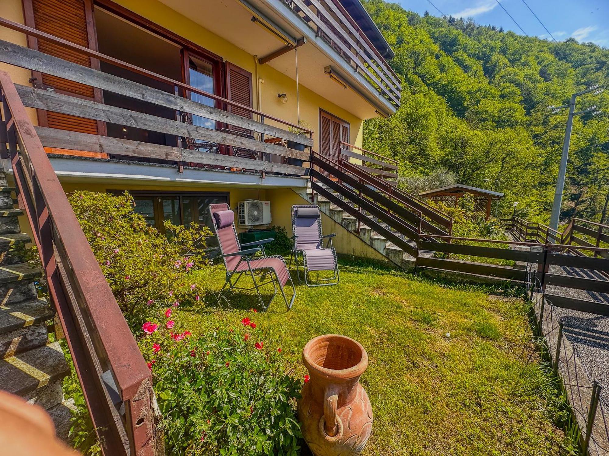 Appartamento A Due Passi Dal Lago Con Box Dorio Exterior photo